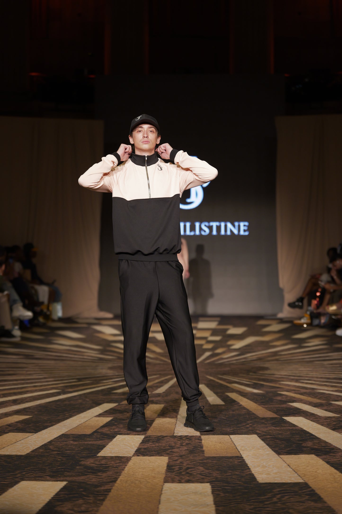 Men's Two Tone Half Zip Jacket