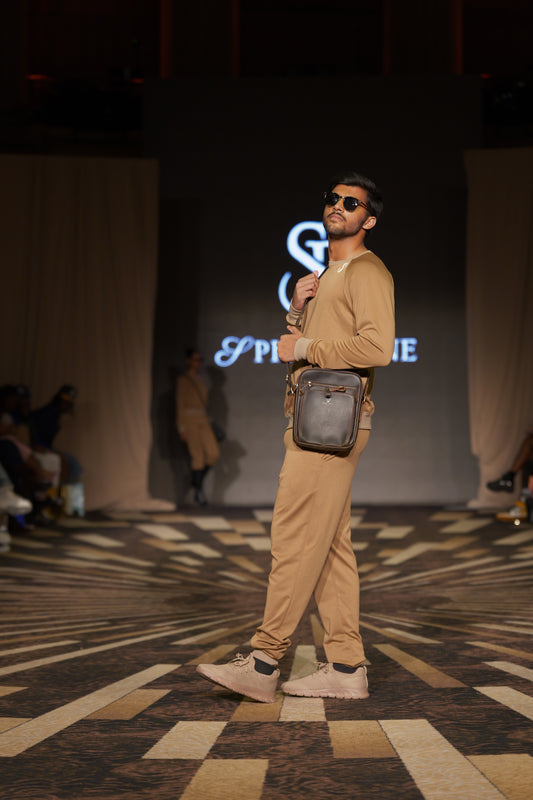 Men's Minimalist Sweatshirt